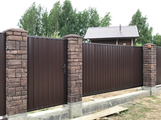 Забор из декоративных блоков воскресенск